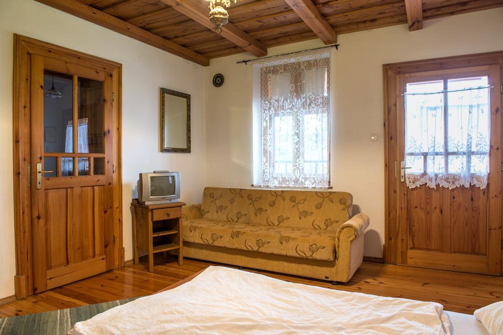 Racz Fogado Hotel Kisoroszi Bagian luar foto